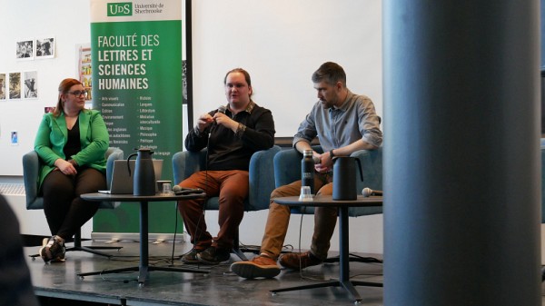 Karen&nbsp;Poulin, Charles&nbsp;Verret et Karl&nbsp;Thibault pr&eacute;sentent le projet Dialogues quantiques.