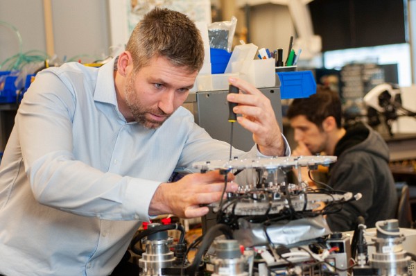 Le Pr Fran&ccedil;ois Grondin s'est joint au corps professoral de l'UdeS en janvier 2020.