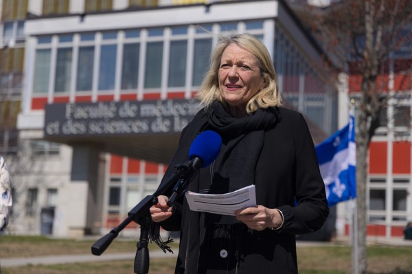 Denyse R&eacute;millard, rectrice adjointe et vice-rectrice, UdeSPhoto : Mathieu Lanthier - UdeS