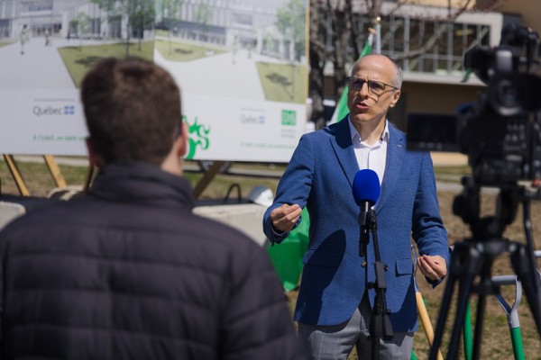 Pierre Cossette, recteur de l'UdeSPhoto :&nbsp;Mathieu Lanthier - UdeS