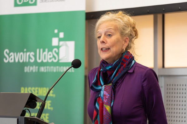 Pre Christine Hudon, vice-rectrice aux &eacute;tudes et aux relations internationales