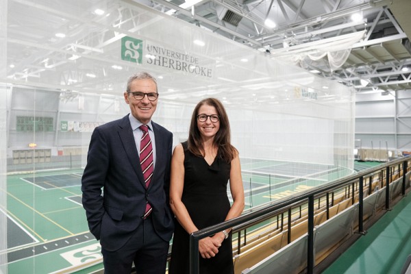 Jean-Luc Gravel et Brigitte Breton ont choisi de financer l'enti&egrave;ret&eacute; des travaux de la nouvelle chaire, un geste motiv&eacute; par le d&eacute;sir de soutenir l'UdeS et de faire avancer la soci&eacute;t&eacute;.
