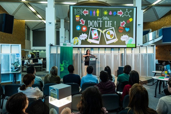 La cr&eacute;ativit&eacute; d'Alitzel s&rsquo;est transport&eacute;e jusque dans l&rsquo;explication de sa m&eacute;thodologie, dont la vulgarisation impliquait un pot de confiture&hellip; et les probl&egrave;mes matrimoniaux d&rsquo;une chanteuse populaire!