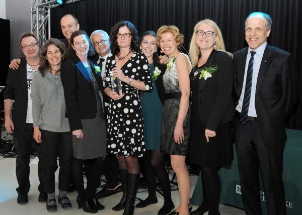 Le prix du doyen a &eacute;t&eacute; d&eacute;cern&eacute; &agrave; la Clinique universitaire de r&eacute;adaptation de l'Estrie.