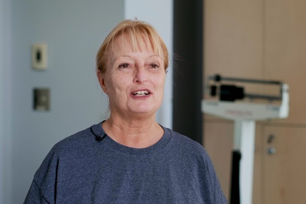 Une des particularit&eacute; de la chaire est la&nbsp; collaboration &eacute;troite de personnes a&icirc;n&eacute;es, comme Donna Birch, qui participe au projet de recherche Hea-rt.