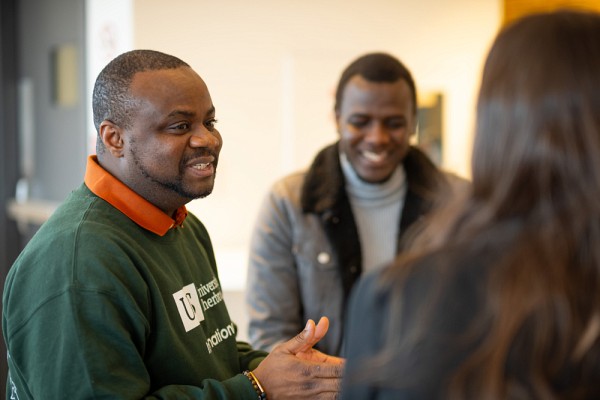 &laquo; Tous les &ecirc;tres humains naissent libres et &eacute;gaux en dignit&eacute; et en droits. Ils sont dou&eacute;s de raison et de conscience et doivent agir les uns envers les autres dans un esprit de fraternit&eacute;&nbsp;&raquo;, mentionne&nbsp;Ansadou, en se r&eacute;f&eacute;rant &agrave; l'article premier de la D&eacute;claration universelle des droits de l'Homme.