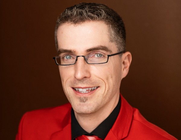 Louis Brouillette, Ph. D. charg&eacute; de cours, Facult&eacute; d'&eacute;ducation et &eacute;cole du Sacr&eacute;-C&oelig;ur