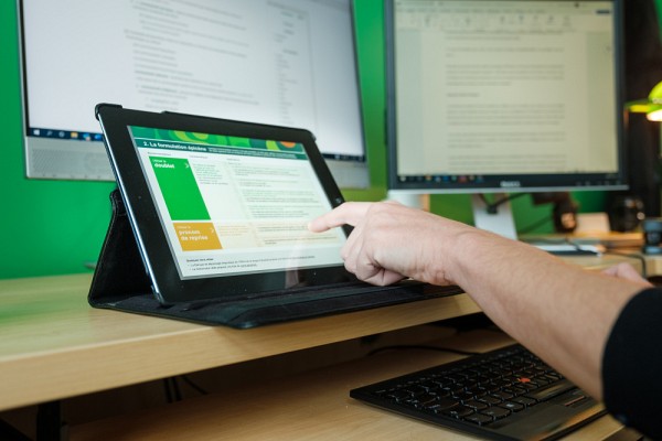 Le guide sur la r&eacute;daction inclusive est un outil indispensable au sein de l'Universit&eacute; de Sherbrooke.