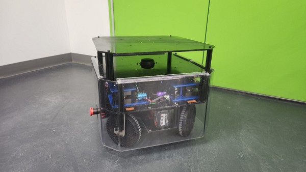 Oscar, le robot omnidirectionnel.