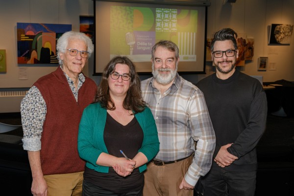 Le jury, form&eacute; par&nbsp;Andr&eacute; Marquis, l'instigateur du concours &agrave; l'UdeS et professeur retrait&eacute; de la Facult&eacute; des lettres et sciences humaines, Caroline Dubois, charg&eacute;e de cours en r&eacute;daction-r&eacute;vision et en linguistique,&nbsp;Steve Bergeron, journaliste &agrave; CFLX, et&nbsp;David Brown-Godin, animateur &agrave; Radio &Eacute;nergie.