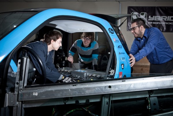 Quelques &eacute;tudiants membres de l'ATEUS