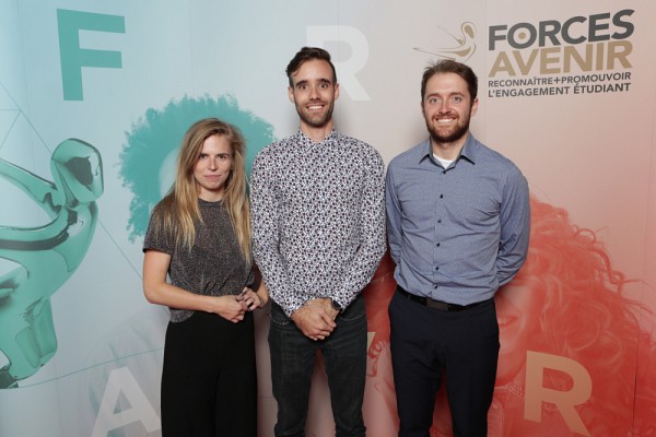 Les membres du projet Concours Createk - J.R. Andr&eacute; Bombardier, Val&eacute;rie Grandbois, Patrick Dubois et Nicolas Brissette, finalistes dans la cat&eacute;gorie Soci&eacute;t&eacute;, communication et &eacute;ducation.