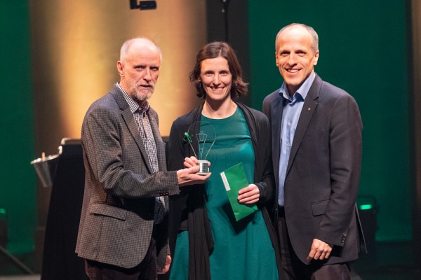 Eug&eacute;nie Dostie-Goulet, prix Initiative-innovation