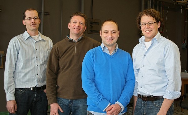 Les professeurs David Poulin, Bertrand Reulet, Michel Pioro-Ladri&egrave;re et Alexandre Blais