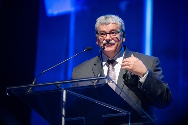 Le Grand ambassadeur s'est dit tr&egrave;s &eacute;mu de l'hommage rendu: 