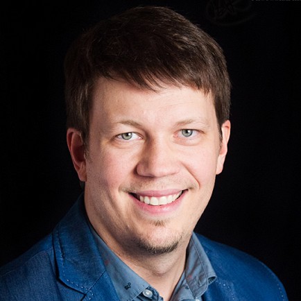 Vincent Nault, pr&eacute;sident directeur g&eacute;n&eacute;ral de Lumed et charg&eacute; de cours &agrave; la Facult&eacute; de m&eacute;decine et des sciences de la sant&eacute; de l&rsquo;Universit&eacute; de Sherbrooke.