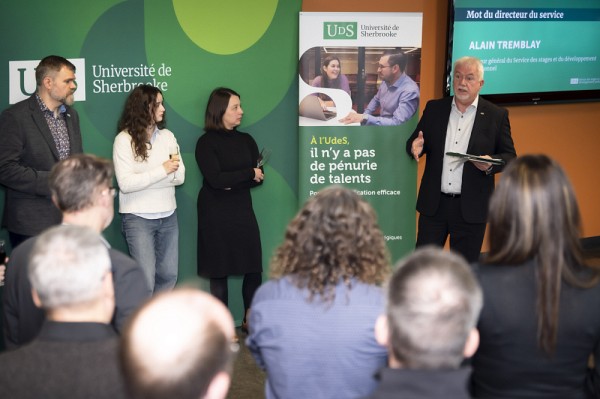 Alain Tremblay, directeur g&eacute;n&eacute;ral du Service des stages et du d&eacute;veloppement professionnel