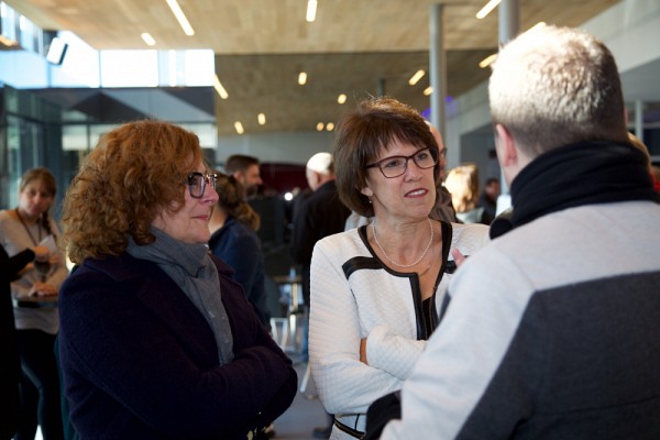 La vice-doyenne Anick Lessard et la rectrice Luce Samoisette, lors de la c&eacute;r&eacute;monie d'inauguration.