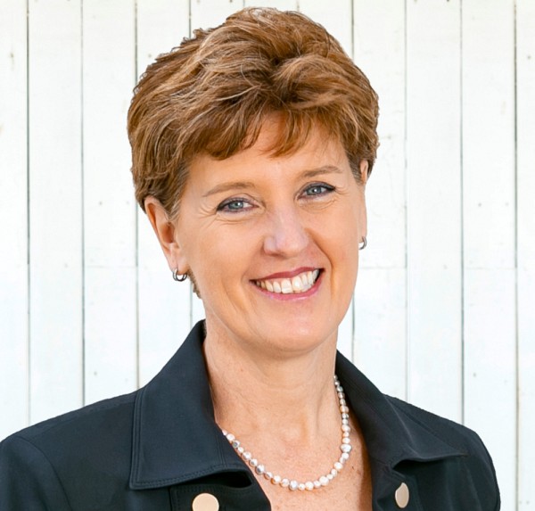 Marie-Claude Bibeau, dipl&ocirc;m&eacute;e de l'&Eacute;cole de gestion