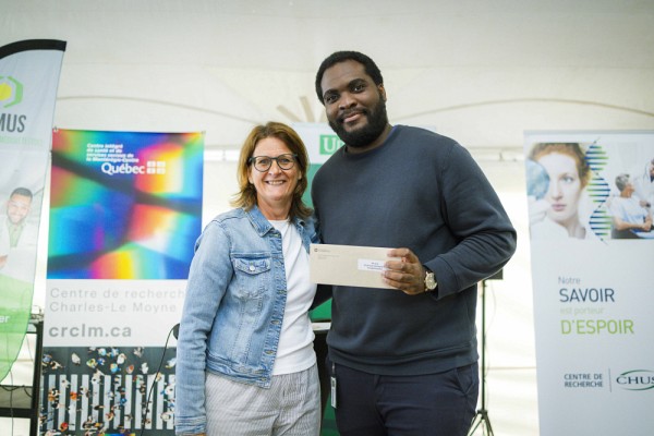 R&eacute;cipiendaire : Jonathan Sukadi Miala