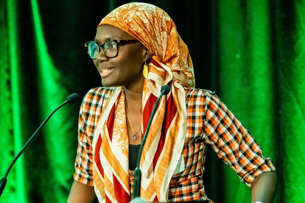 Codou Fadila Fall, &eacute;tudiante internationale et copr&eacute;sidente d&rsquo;UdeS Monde en 2025, partage son exp&eacute;rience pour aider les personnes &eacute;tudiantes nouvellement arriv&eacute;es.