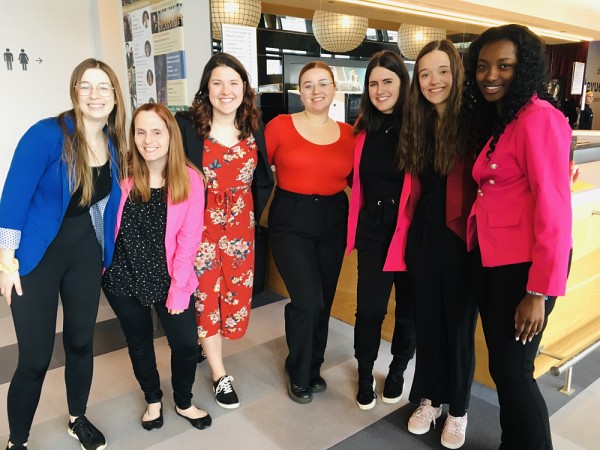 Membres du comit&eacute; &eacute;tudiant 2023 (de gauche &agrave; droite) :&nbsp;Emma Belval, Sandra Faucher Marquis, Catherine Boivin, Am&eacute;lia Leclair, Gabrielle Fortin, Joanie Provencher et Tashley Corielus