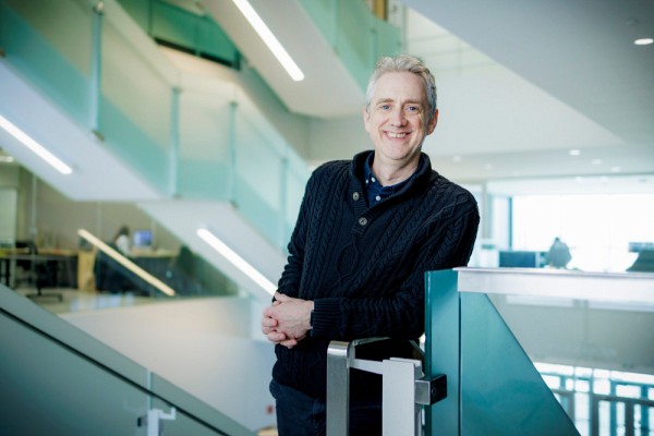 Kevin Whittingstall est professeur-chercheur au D&eacute;partement de radiologie diagnostique de la Facult&eacute; de m&eacute;decine et des sciences de la sant&eacute; et au Centre de recherche du CHUS.