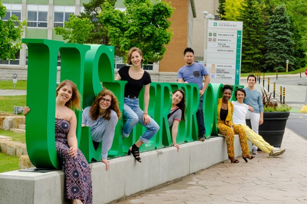 L'UdeS souhaite offrir un milieu de vie qui contribue &agrave; l'inclusion de tous les membres de sa communaut&eacute;.&nbsp;L'&eacute;quit&eacute;, la diversit&eacute; et l'inclusion s'inscrivent d&rsquo;ailleurs dans le&nbsp;plan strat&eacute;gique&nbsp;Oser transformer.