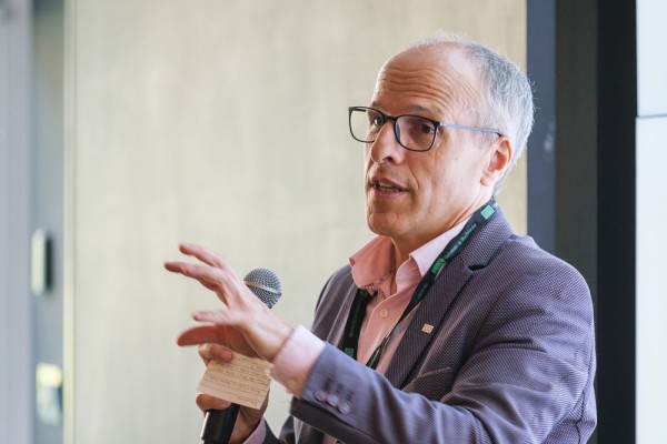 Aux yeux du professeur Pierre Cossette, recteur de l&rsquo;UdeS, ce financement agira comme un levier remarquable pour l&rsquo;avancement des travaux qui seront effectu&eacute;s au sein de l&rsquo;IRC.