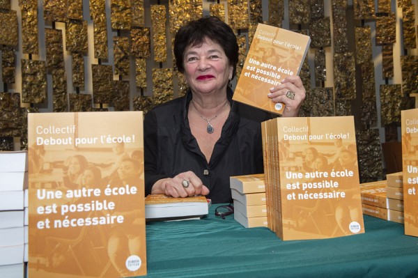 &Agrave; l&rsquo;occasion des 10 ans du Printemps &eacute;rable, le collectif Debout pour l&rsquo;&eacute;cole! propose le livre&nbsp;Une autre &eacute;cole est possible et n&eacute;cessaire.