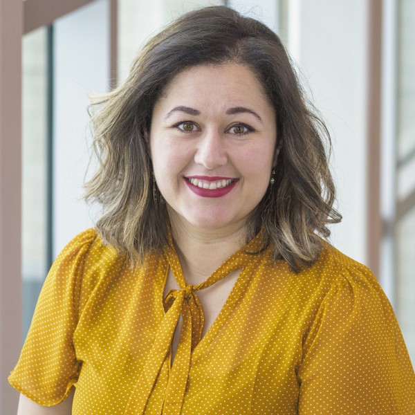 Professeure In&egrave;s Esma Achouri