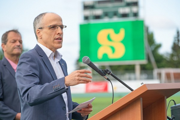 Pierre Cossette, recteur de l'Universit&eacute; de Sherbrooke.