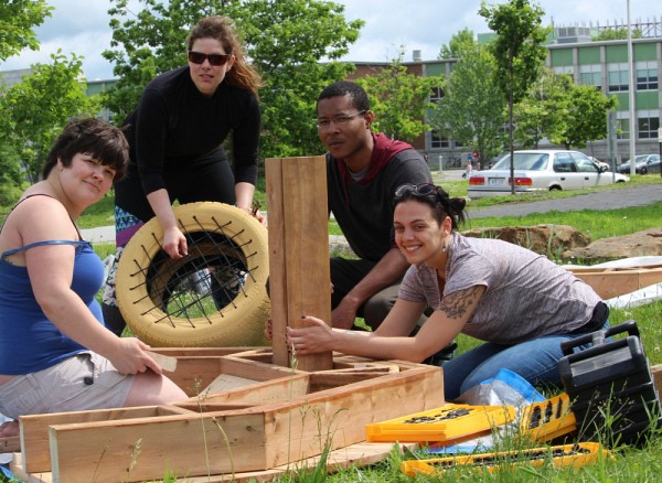 Les artistes &agrave; l'origine de Gu&eacute;ridon&nbsp;: Annie Favreau, St&eacute;phanie Choquette, Randy Ajavon et Daphn&eacute; Goneau.