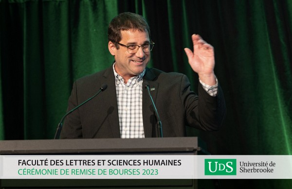 Le directeur g&eacute;n&eacute;ral de La Fondation et du Service des relations avec les dipl&ocirc;m&eacute;es et dipl&ocirc;m&eacute;s de l'Universit&eacute; de Sherbrooke, M. Pascal Gr&eacute;goire.