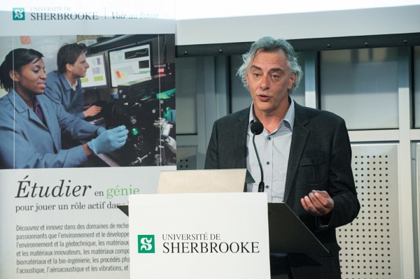Monsieur Jocelyn Gaudet, chef technologie, et responsable plateforme Production chez Hydro-Qu&eacute;bec, a parl&eacute; au nom des partenaires de la chaire.