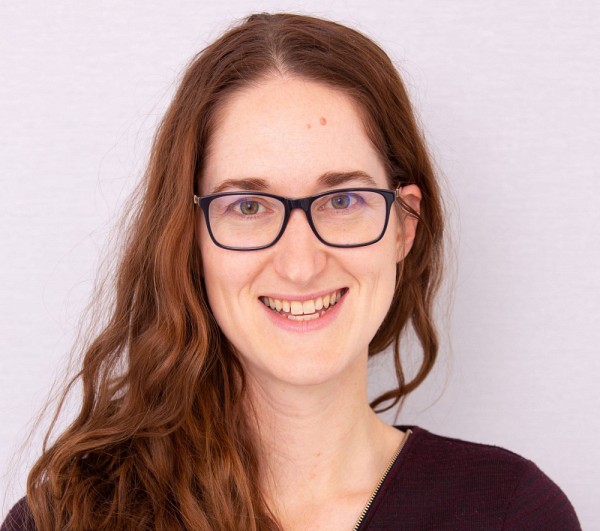 Marie-&Egrave;ve Bergeron r&eacute;alise son projet de ma&icirc;trise en recherche en sciences de la sant&eacute; sous la supervision de la professeure M&eacute;lanie Morin. Son objectif est de pouvoir contribuer &agrave; d&eacute;velopper le r&ocirc;le novateur des physioth&eacute;rapeutes dans le soutien interdisciplinaire au parcours d'allaitement des familles.