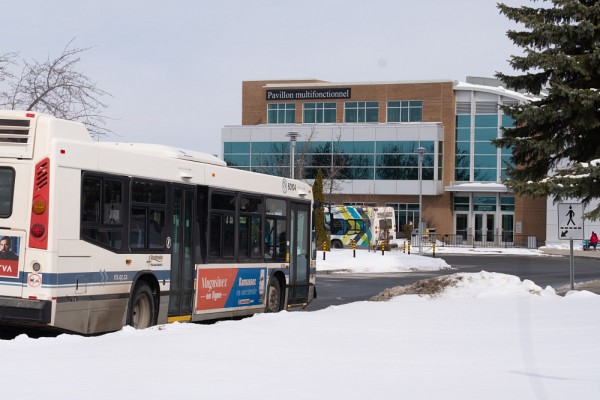 L&rsquo;investissement dans le transport en commun fait partie des multiples mesures de mobilit&eacute; durable prises par l&rsquo;Universit&eacute;.