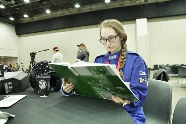 La pilote du projet Beyond, Caroline Bri&egrave;re-Boyer, a adapt&eacute; sa conduite en fonction de ce qui se pr&eacute;sentait sur la route.