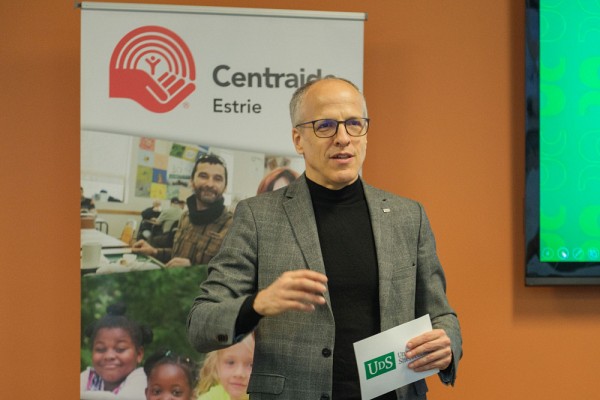 Le professeur Pierre Cossette, recteur