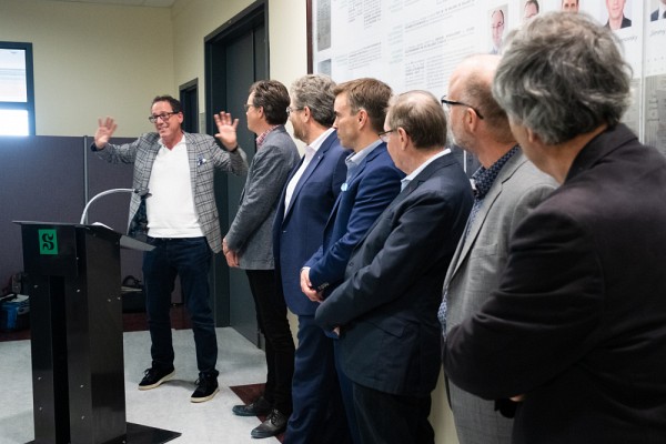 Selon Sylvain Desjardins, cofondateur et copr&eacute;sident de VoiceAge, le mariage entre la strat&eacute;gie d'affaires et la science est &agrave; l'origine du succ&egrave;s de VoiceAge et d'ACELP.