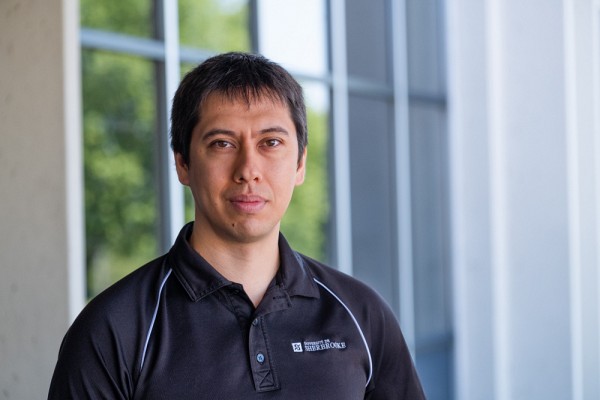 Pour le doctorant en &eacute;ducation Seira Fortin, pr&eacute;senter une communication scientifique au Congr&egrave;s de l'Acfas est une occasion &agrave; ne pas manquer.