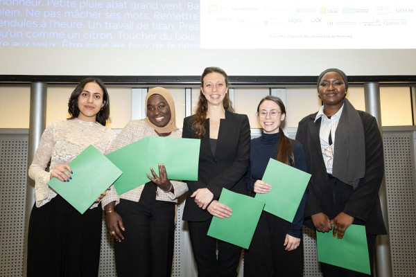 Widad Safih, Salimata Diakhate, Andr&eacute;ane Le May, Bianca Lahaye et Fatimata Sao, finalistes au concours d'&eacute;loquence 2025.