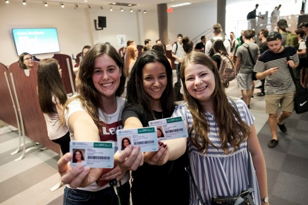 Les Journ&eacute;es de la rentr&eacute;e sont l'occasion de faire produire sa nouvelle carte d'identit&eacute; &agrave; puce.