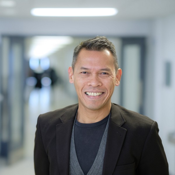 Le professeur Eddy Supeno