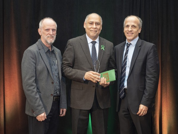 Patrick Paultre, prix Engagement b&eacute;n&eacute;vole au sein de la collectivit&eacute;.