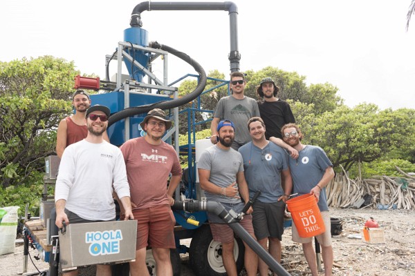 L'&eacute;quipe effectue un &eacute;norme travail de d&eacute;veloppement des affaires afin de commercialiser leur machine &eacute;ventuellement.Photo d&rsquo;archives, prise avant l'entr&eacute;e en vigueur des mesures sociosanitaires actuelles.&nbsp;