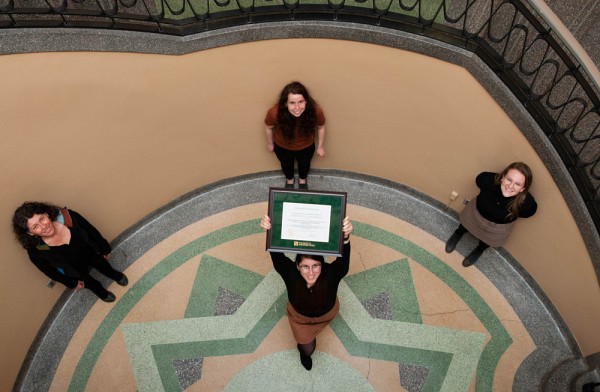 Le prix Envergure a &eacute;t&eacute; remis aux membres du projet Autonomisation des Ha&iuml;tiens en situation de handicap au regard de la propagation de la COVID-19