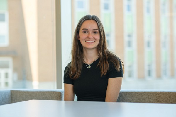 Sarah Blanchette est directrice ex&eacute;cutive du baccalaur&eacute;at en sciences de l'information quantique.