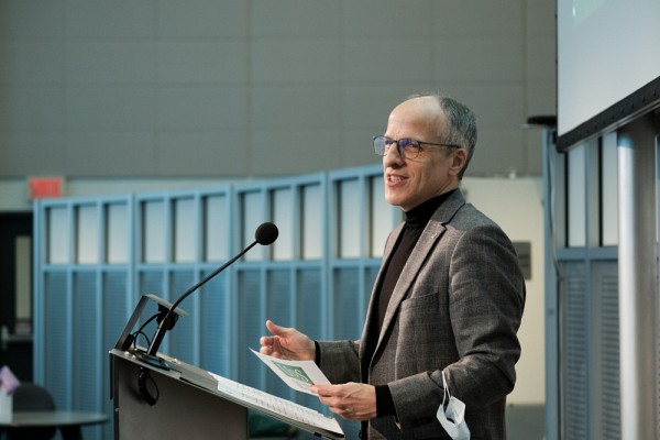 P﻿r﻿ Pierre Coressette, recteur de l'UdeS