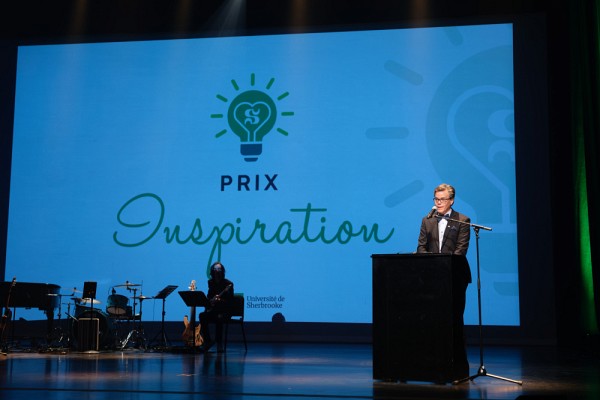 L'animation &eacute;tait assur&eacute;e par le vice-recteur aux ressources humaines, le professeur Patrik Doucet.